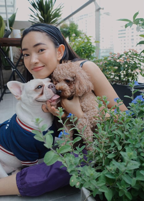 Căn hộ "chữa lành" của Châu Bùi: Đẹp như bước ra từ hoạt hình Anime nhưng cô chủ vẫn "đập đi làm lại" - Ảnh 9