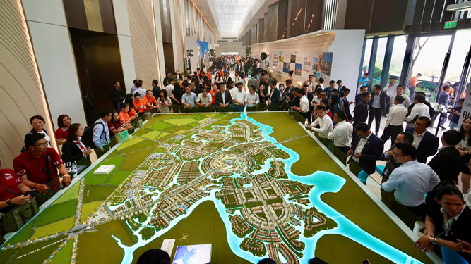 Nhà đầu tư địa ốc rục rịch cắt lỗ - Ảnh 1