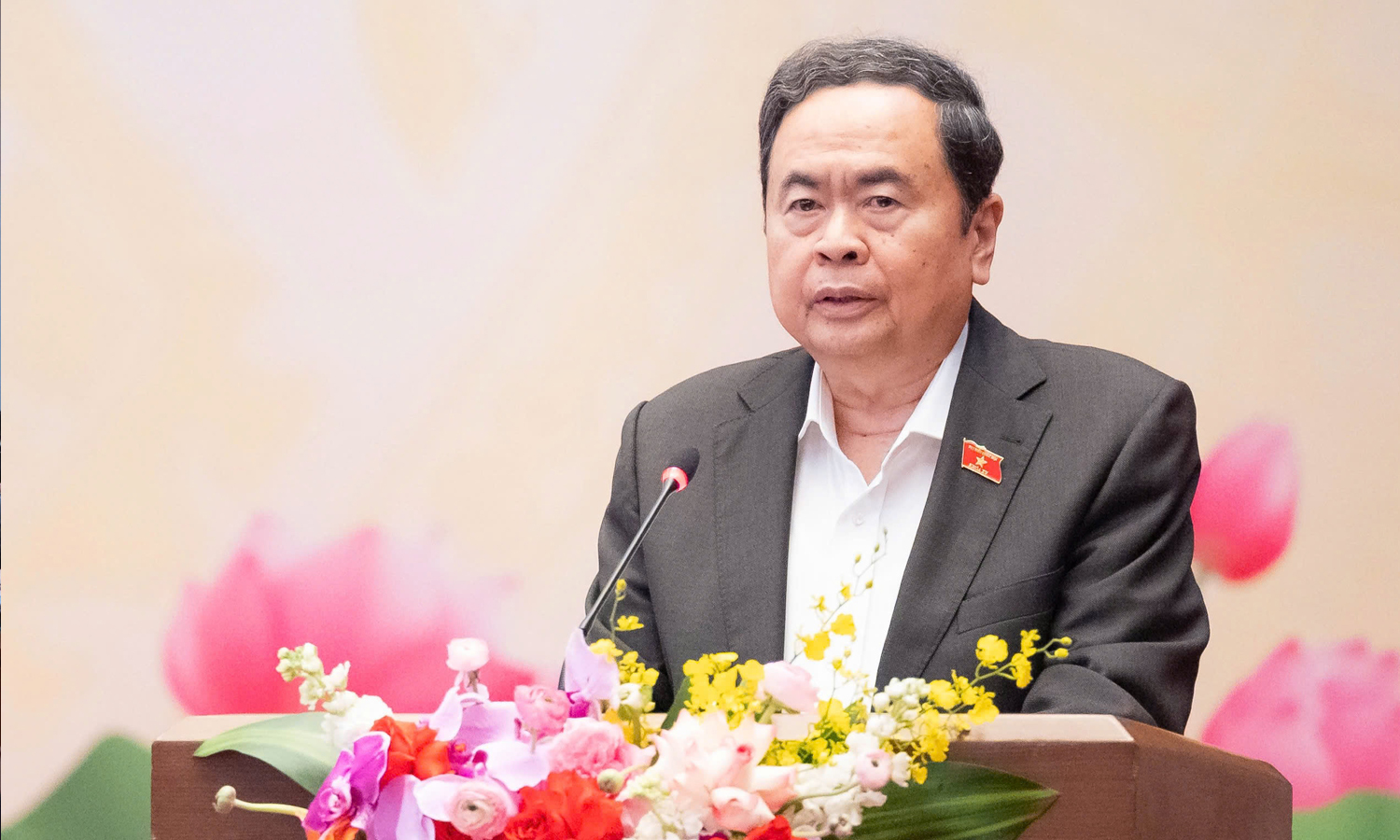 Thủ tướng: Đã huy động 4 triệu thùng dầu từ đối tác để bảo đảm nguồn cung - Ảnh 2