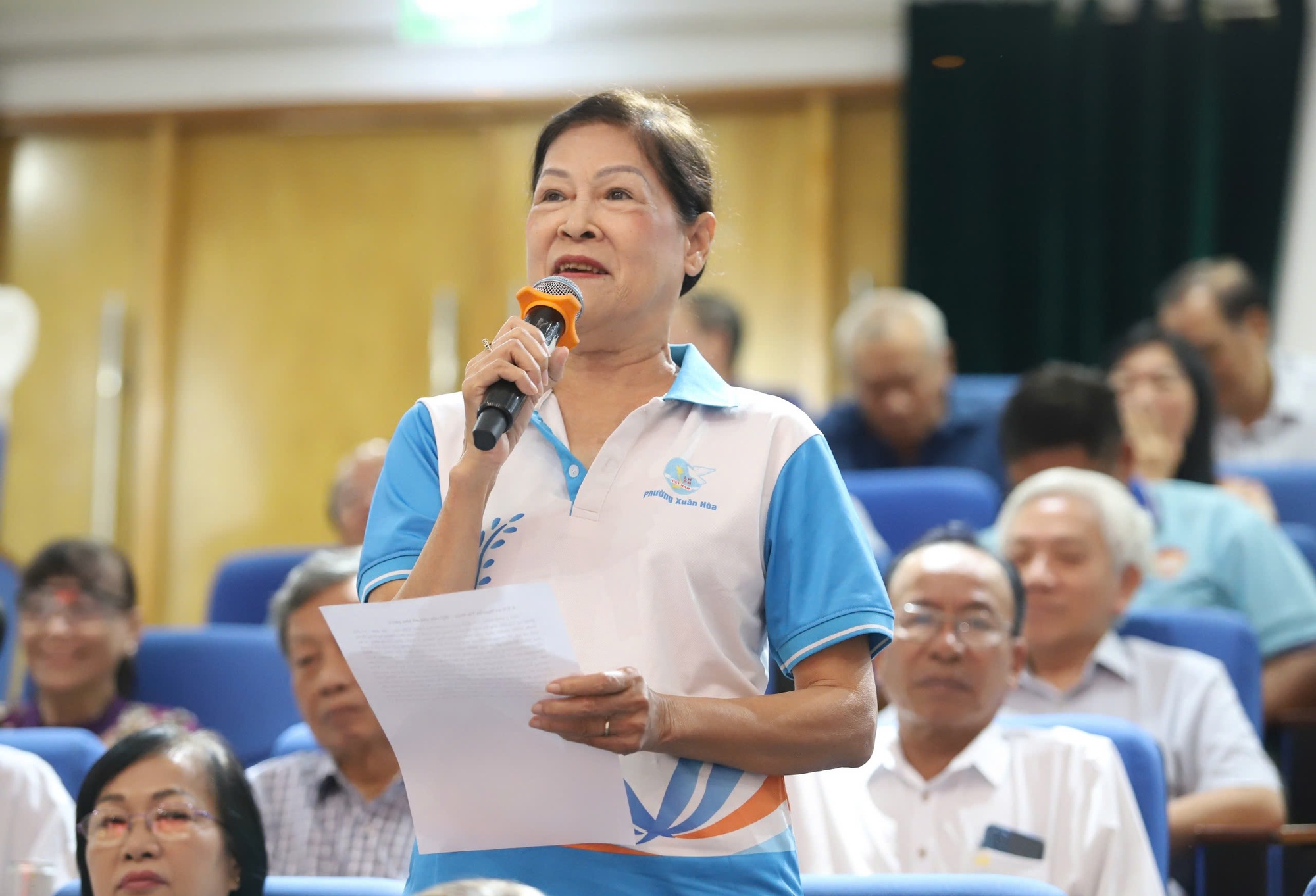 Gặp Bí thư Thành ủy TPHCM, cử tri đánh giá cao việc biến đất "vàng" thành công viên - Ảnh 2