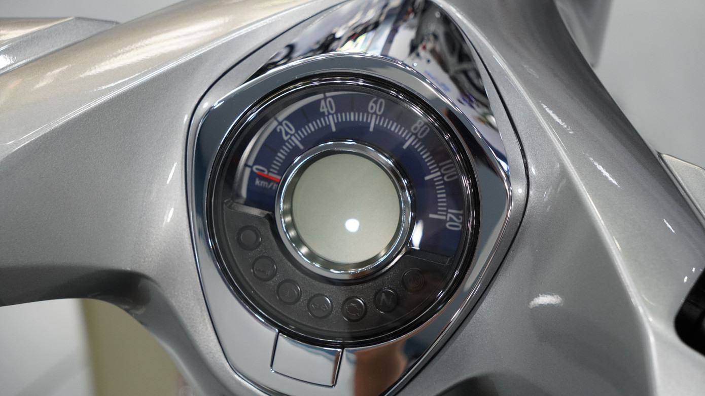 Honda Super Cub nhập Thái giá ngang ngửa SH350i - Ảnh 10