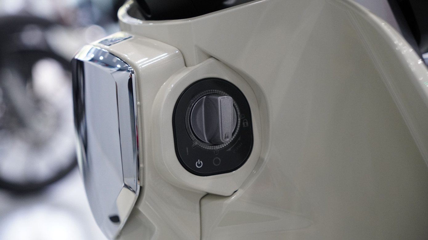 Honda Super Cub nhập Thái giá ngang ngửa SH350i - Ảnh 11