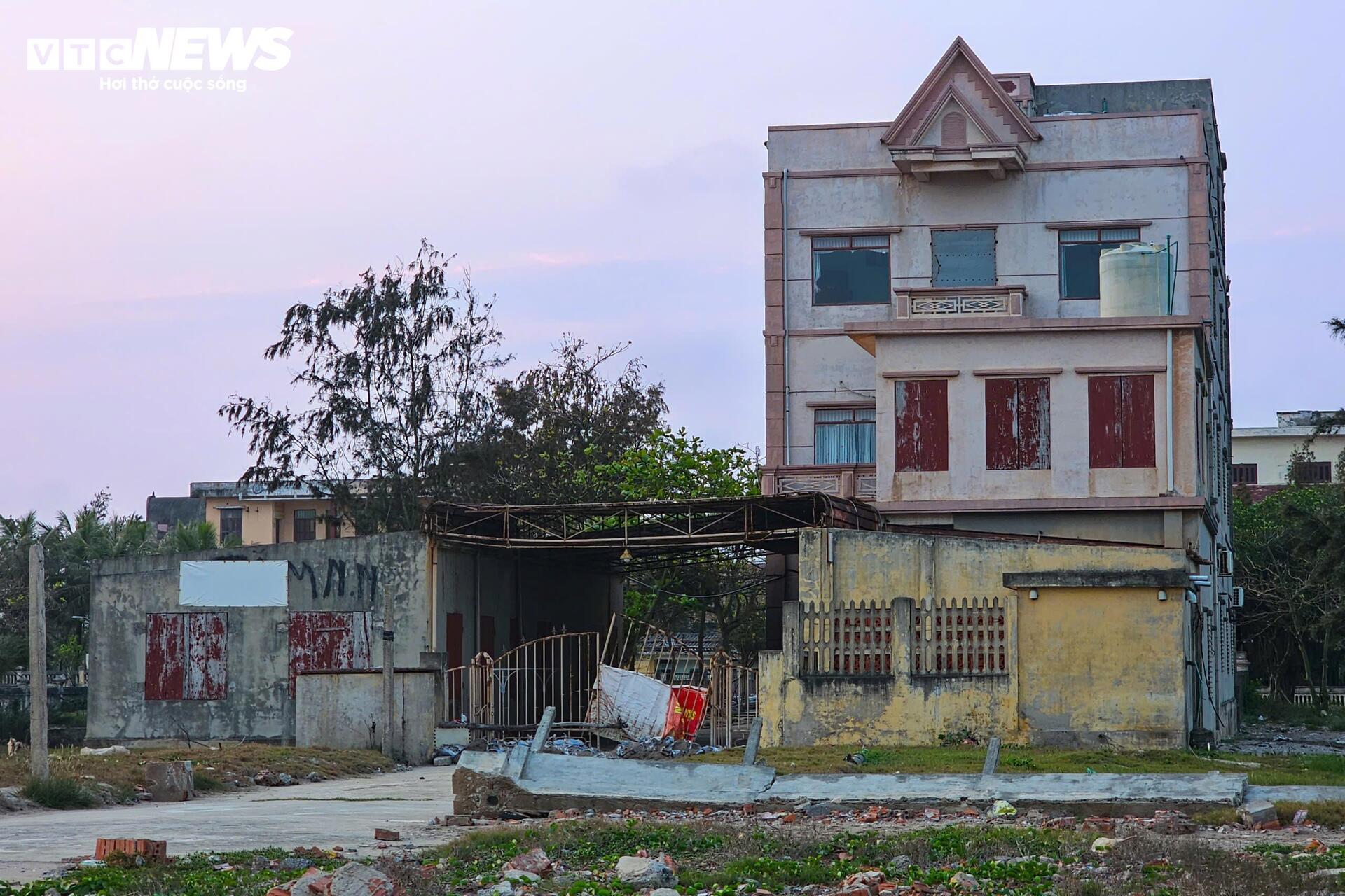 Cận cảnh hai bãi biển đang 'lột xác' thành thiên đường du lịch tại Ninh Bình - Ảnh 10