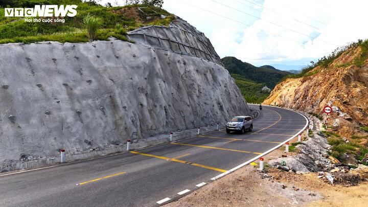 Cao tốc Quy Nhơn – Pleiku: 'Giải phóng mặt bằng đến đâu, thi công đến đó' - Ảnh 2