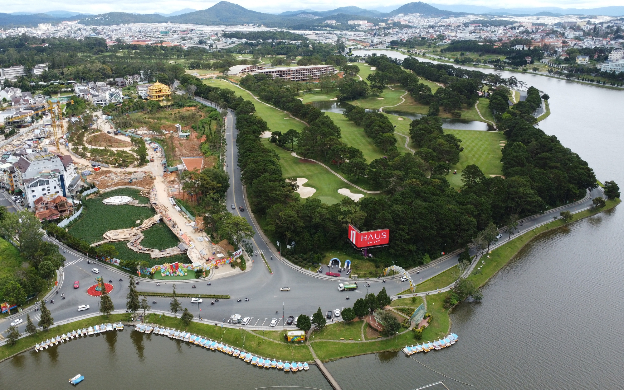 Kiên quyết xử lý các vi phạm để tháo gỡ vướng mắc hàng trăm dự án ở Lâm Đồng - Ảnh 3