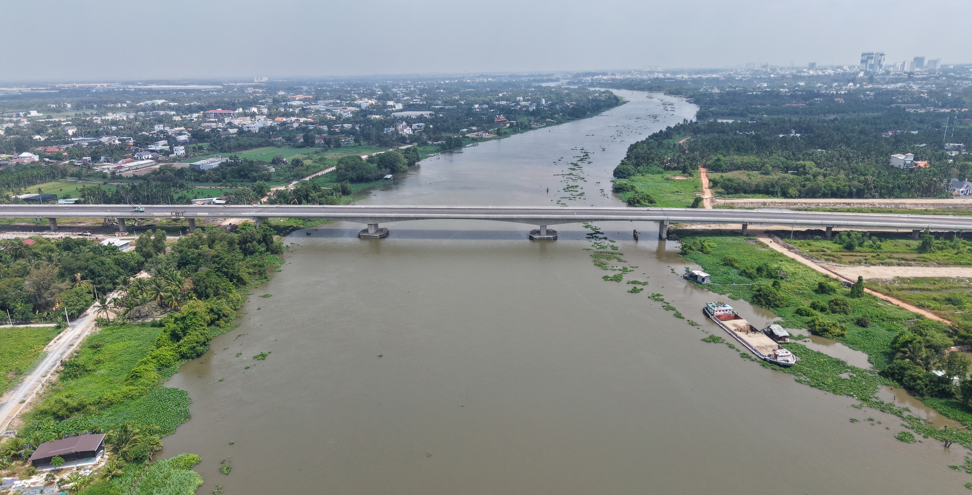 Hình ảnh công trường đường Vành đai 3 TPHCM trong sáng 31-3 - Ảnh 4