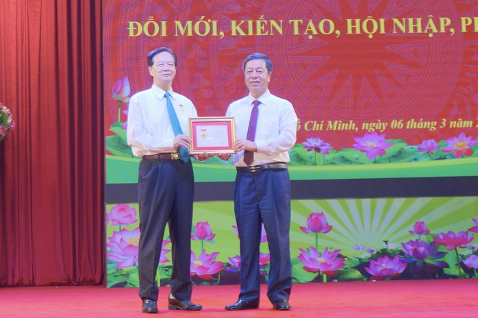 Ra mắt sách của nguyên Thủ tướng Nguyễn Tấn Dũng - Ảnh 1