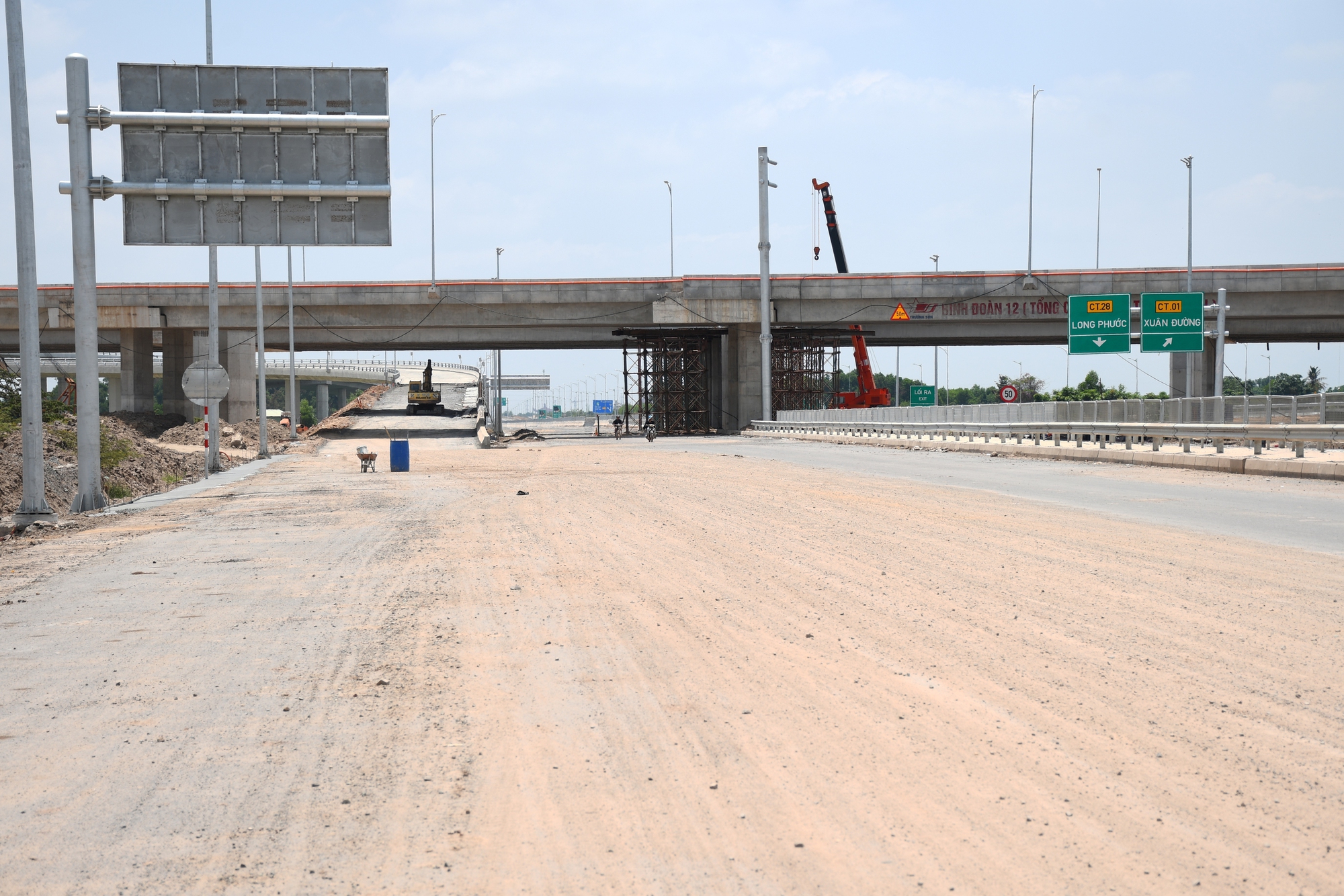CLIP: Cận cảnh tuyến cao tốc Biên Hòa - Vũng Tàu tiếp tục "hoãn" khai thác tạm - Ảnh 5