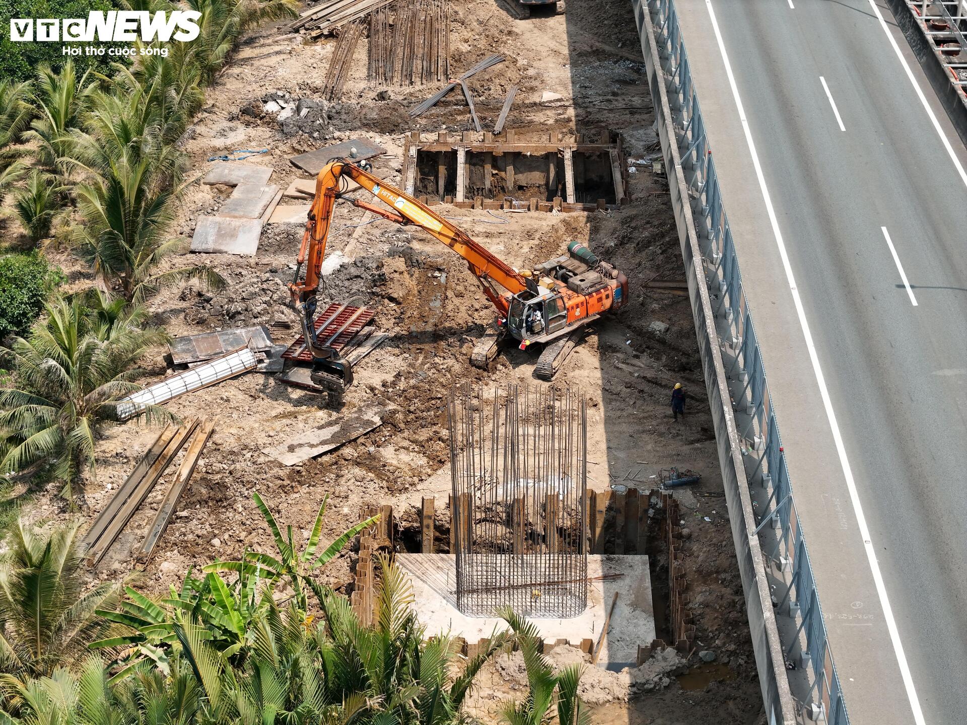 Cận cảnh cao tốc TP.HCM - Long Thành sau hơn nửa năm thi công mở rộng - Ảnh 6