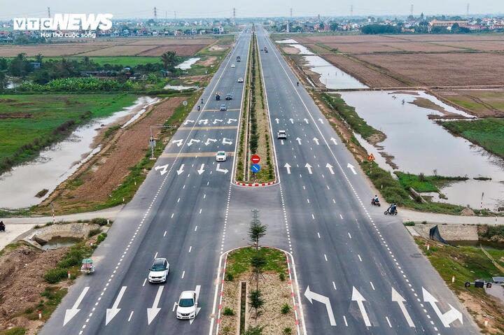 Ninh Bình dự kiến đầu tư hơn 7.100 tỷ đồng làm tuyến đường trục động lực 38km - Ảnh 1
