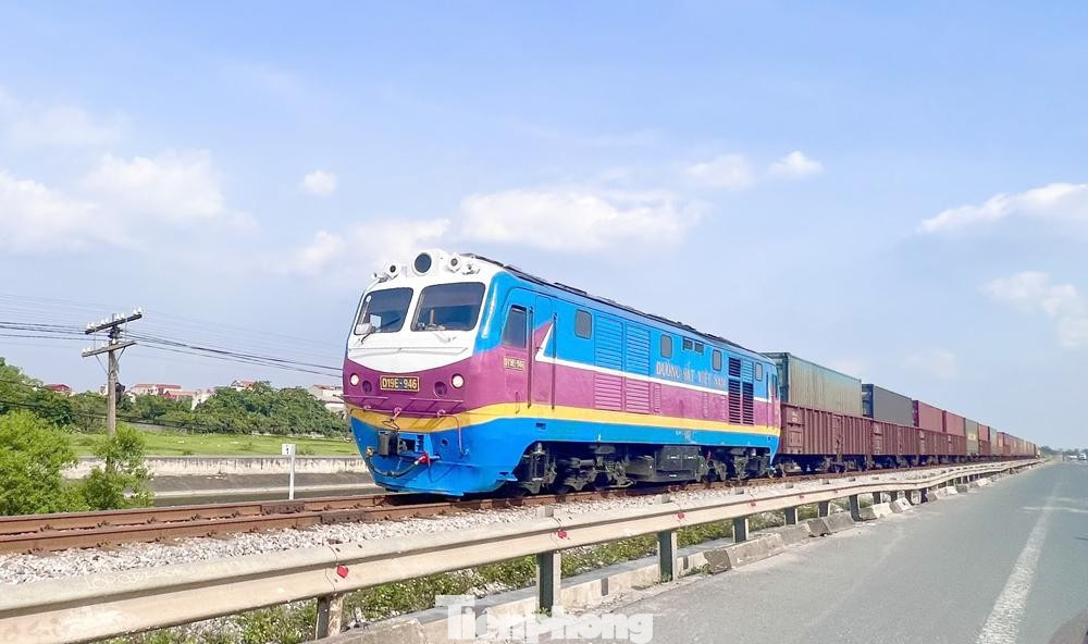 Lý do cần 'lên đời' Tổng Công ty Đường sắt Việt Nam thành tập đoàn quốc gia - Ảnh 2