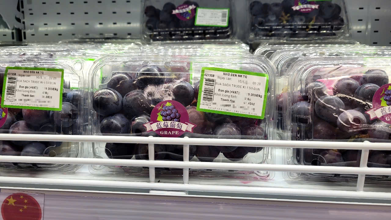 Việt Nam chi hàng trăm triệu USD nhập khẩu nho tươi Trung Quốc - Ảnh 2