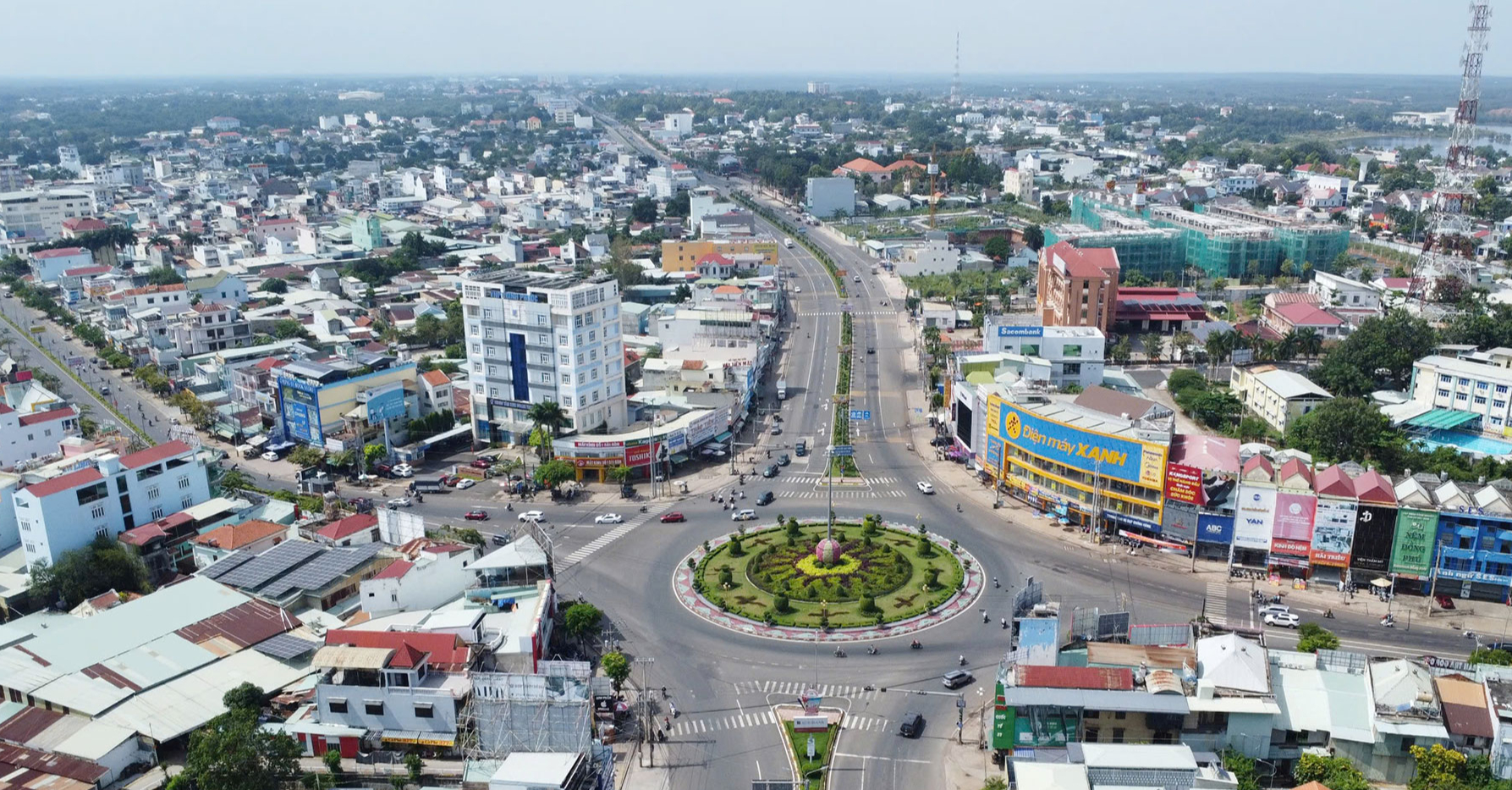 Tỉnh giàu nhất Việt Nam sở hữu siêu dự án 16 tỷ USD cùng loạt hạ tầng nghìn tỷ, đặt mục tiêu trở thành thành phố trực thuộc Trung ương - Ảnh 1