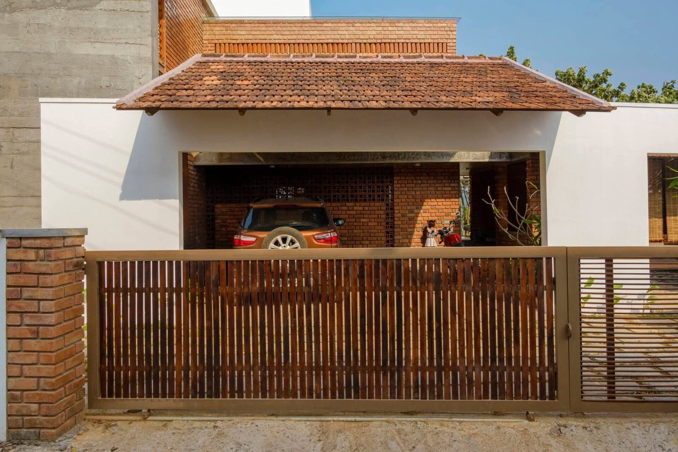 Không gian chữa lành cho gia đình trẻ với gạch mộc và ánh sáng tự nhiên - Ảnh 2