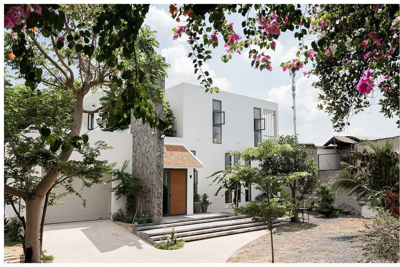 Biệt thự với tên gọi ý nghĩa " Trong ấm, ngoài êm" - Ảnh 1