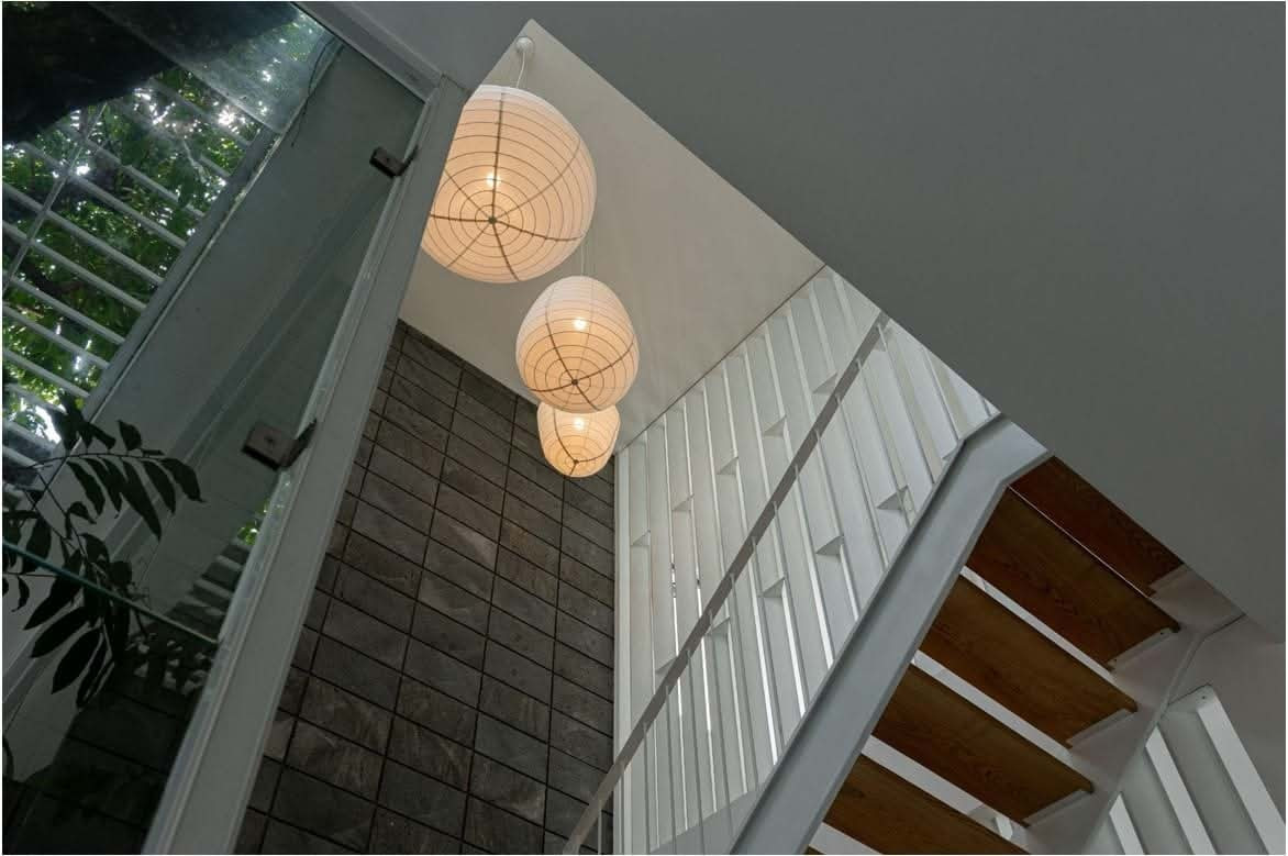 Biệt thự với tên gọi ý nghĩa " Trong ấm, ngoài êm" - Ảnh 5