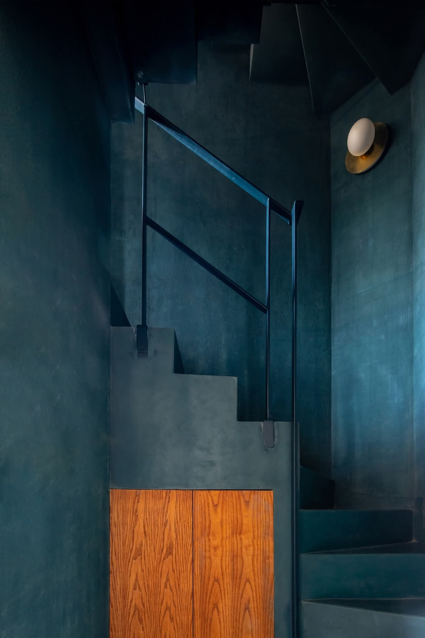 Thiết kế tích hợp sinh thái và không gian sống linh hoạt trong nhà ống - Ảnh 14