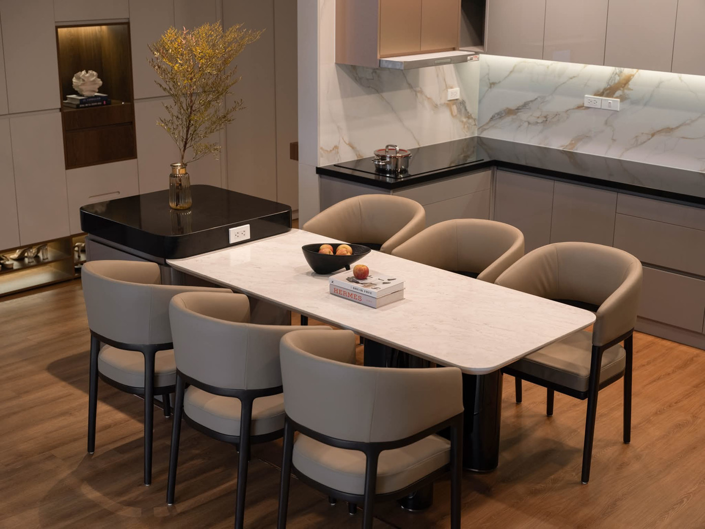 Căn hộ 'U50' với không gian sự tiện nghi, ấm áp - Ảnh 5