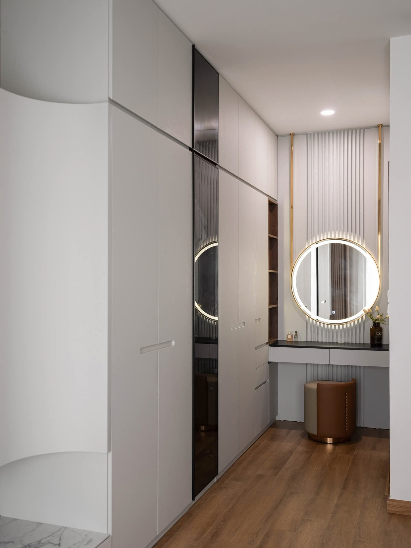 Căn hộ 'U50' với không gian sự tiện nghi, ấm áp - Ảnh 13