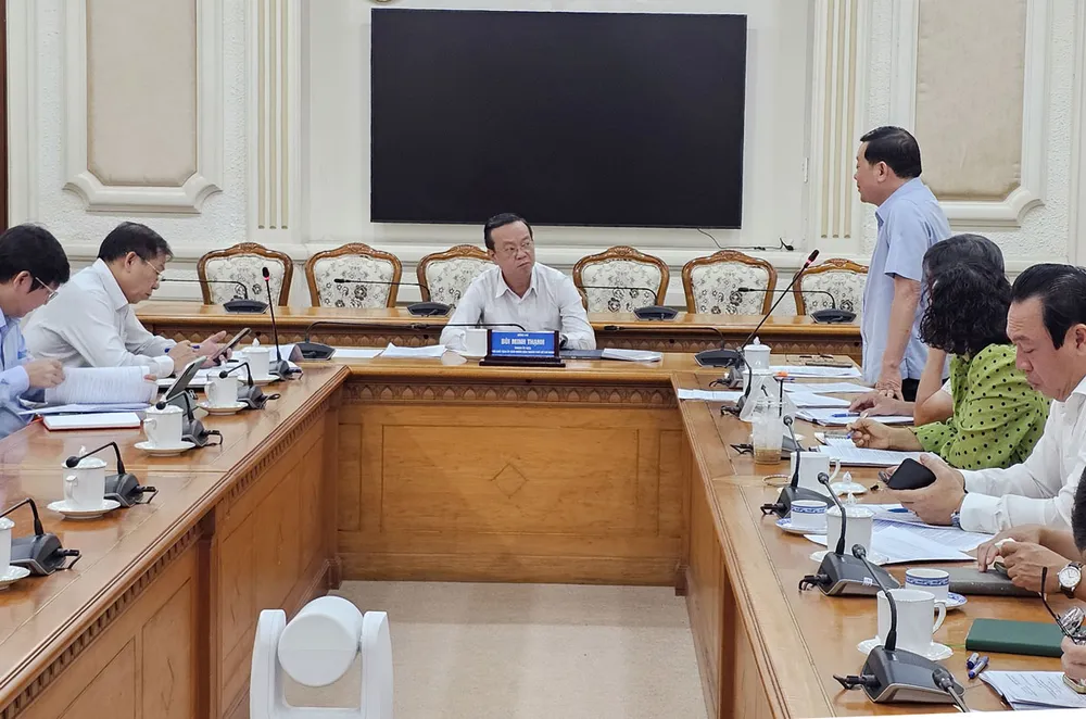 TPHCM: Ưu tiên cấp giấy chứng nhận cho người mua nhà tại các dự án nhà ở - Ảnh 1