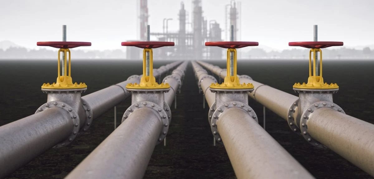 Xả 400 triệu thùng dầu dự trữ, vì sao không hạ nhiệt được giá dầu? Chuyên gia nói đến "yết hầu" ở Iran - Ảnh 2