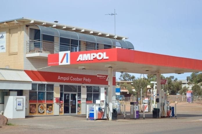 Giá xăng tại Úc tăng lên tương đương 38.000 đồng/lít, cao nhất 20 năm qua - Ảnh 1