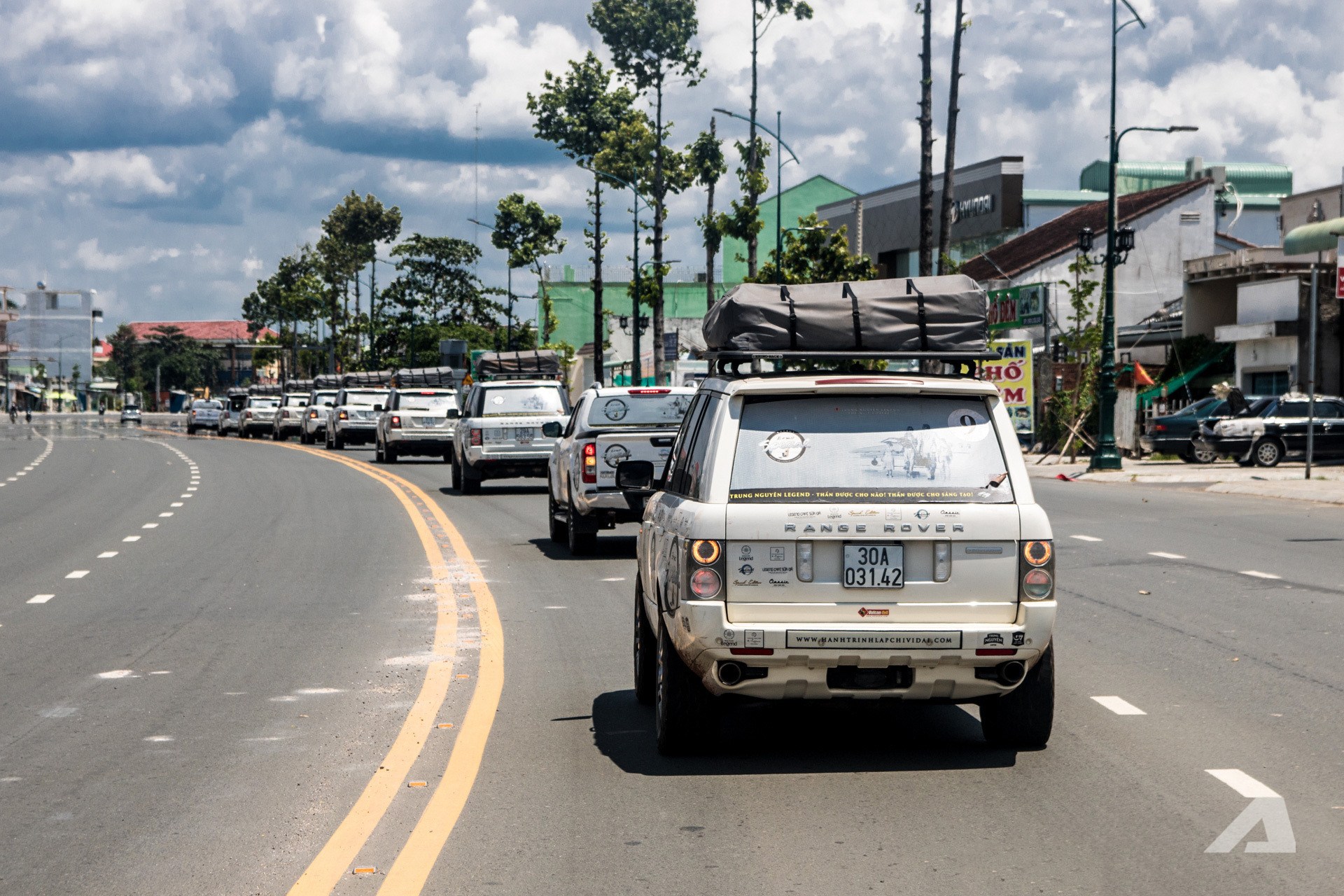 HOT: “Hành trình từ trái tim” sẽ xuyên Việt hàng nghìn km, dàn siêu xe, xe sang của ông Đặng Lê Nguyên Vũ sắp tới khắp các tỉnh thành - Ảnh 7