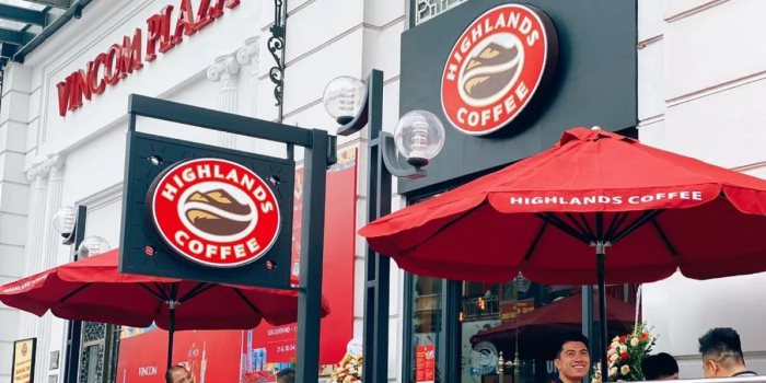 Highlands Coffee áp sát cột mốc 1.000 cửa hàng, lãi gần 1.100 tỷ đồng trong năm 2025 - Ảnh 1