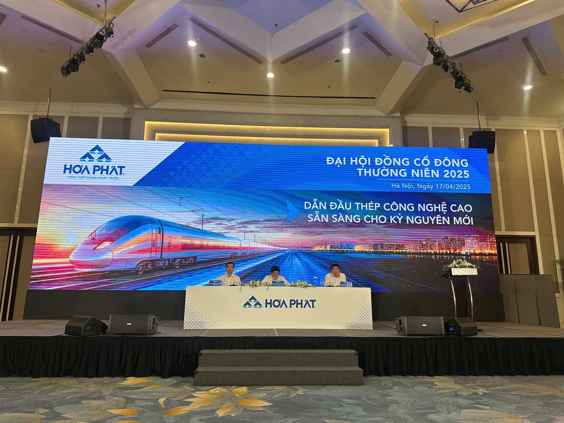 Hòa Phát và công ty con họp ĐHĐCĐ thường niên cùng một ngày - Ảnh 1