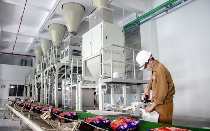 Công ty con của Hoá chất Đức Giang triệu tập ĐHĐCĐ bất thường thay 4/5 thành viên HĐQT bị khởi tố - Ảnh 2