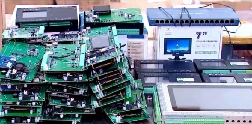 Chủ tịch vừa bị bắt của Công ty quan trắc môi trường số 1 Việt Nam, cung cấp dịch vụ "làm đẹp" chỉ số: Đã khai gì? - Ảnh 2