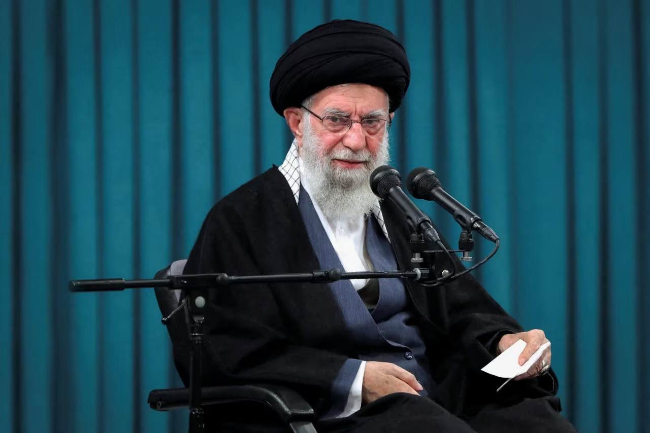 Đại giáo chủ Khamenei qua đời, Iran tuyên bố sắp triển khai cuộc tấn công ‘lớn nhất lịch sử’ - Ảnh 1
