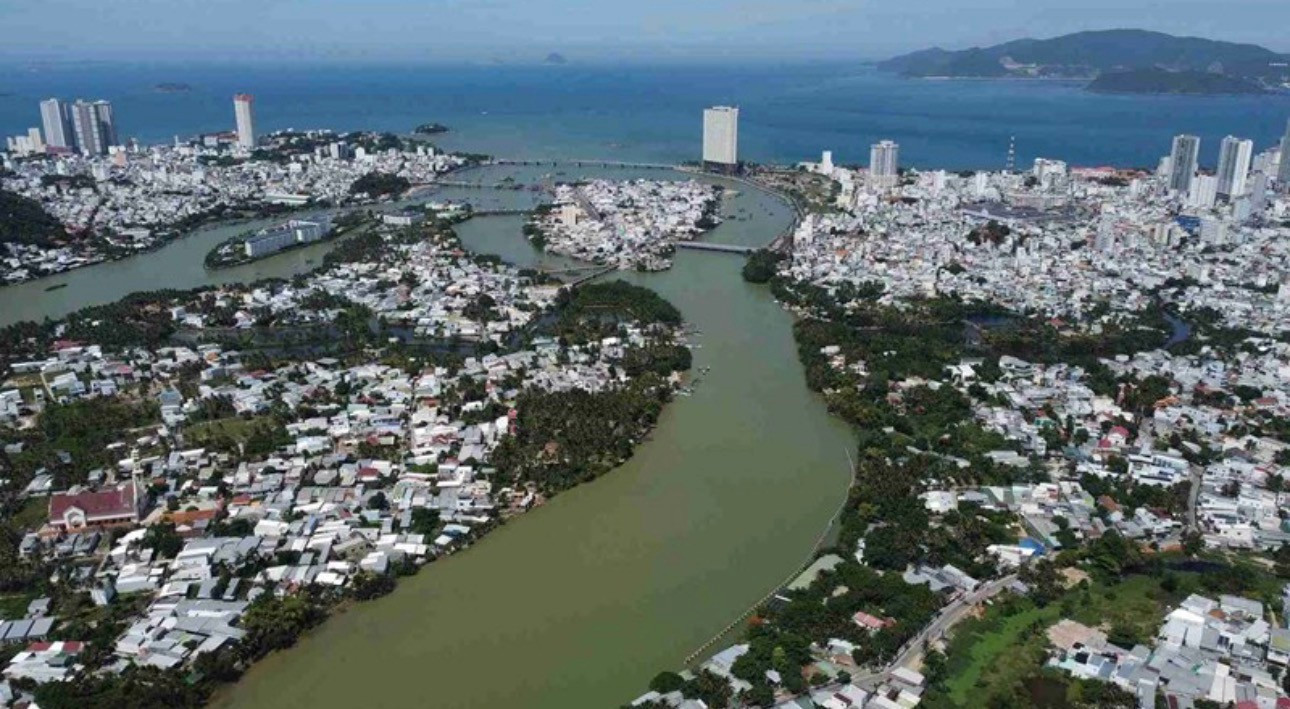 Bốc thăm ngẫu nhiên để xác minh tài sản cán bộ tại 22 đơn vị ở Khánh Hoà - Ảnh 1