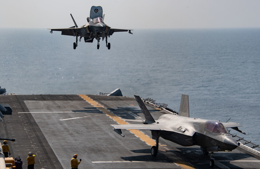 1 tỷ USD/ngày: Chiến dịch 'Cuồng nộ' thành 'cỗ máy ngốn tiền' - Ông Trump tính phương án chấm dứt - Ảnh 2