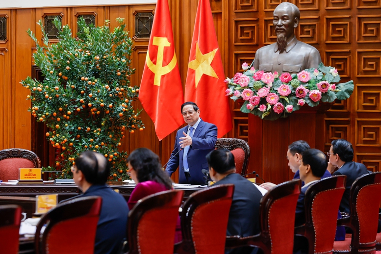 Thủ tướng họp với Ngân hàng Nhà nước, Bộ Tài chính về điều hành chính sách tiền tệ, tài khóa - Ảnh 1