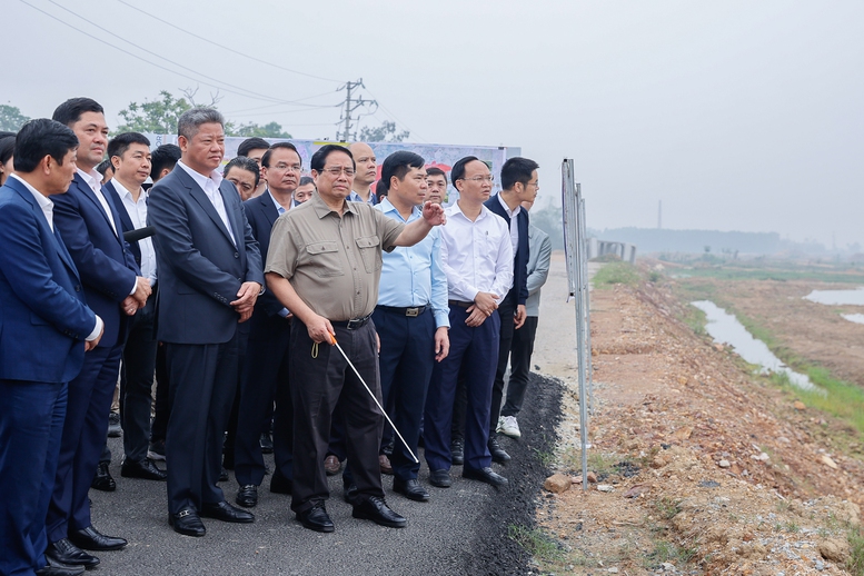 Thủ tướng: Phát triển kinh tế hàng không, khu thương mại tự do thế hệ mới tại sân bay Gia Bình - Ảnh 2
