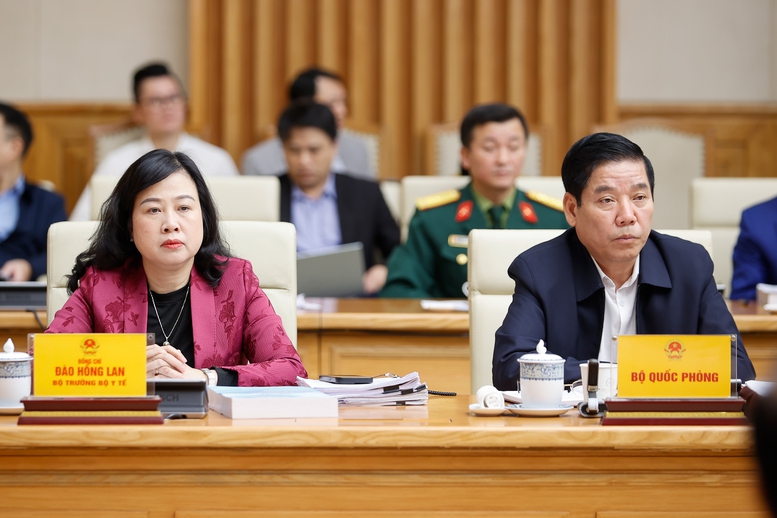 Thủ tướng chủ trì Hội nghị về phát triển 'kinh tế bạc' - Ảnh 3