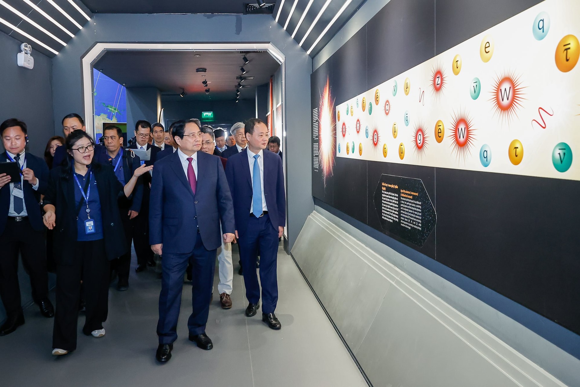 Thủ tướng vừa nhấn nút dự án trong lĩnh vực "tầm vũ trụ": Tỷ phú Phạm Nhật Vượng sớm chi hàng trăm tỷ đồng đón đầu - Ảnh 2