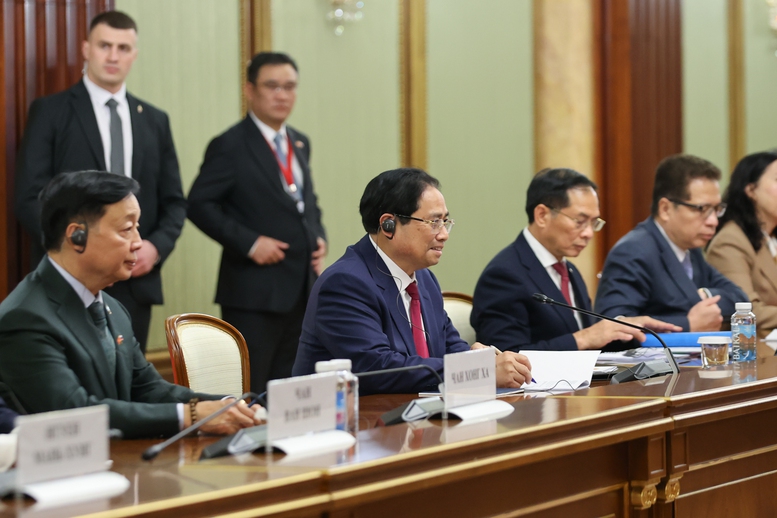 Thủ tướng Phạm Minh Chính hội đàm với Thủ tướng Liên bang Nga, chứng kiến ký các văn kiện hợp tác - Ảnh 6