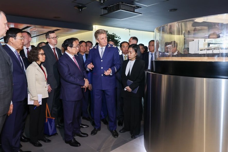 Thủ tướng đề nghị phía Nga hợp tác, hỗ trợ xây dựng hệ thống tàu điện ngầm - Ảnh 2