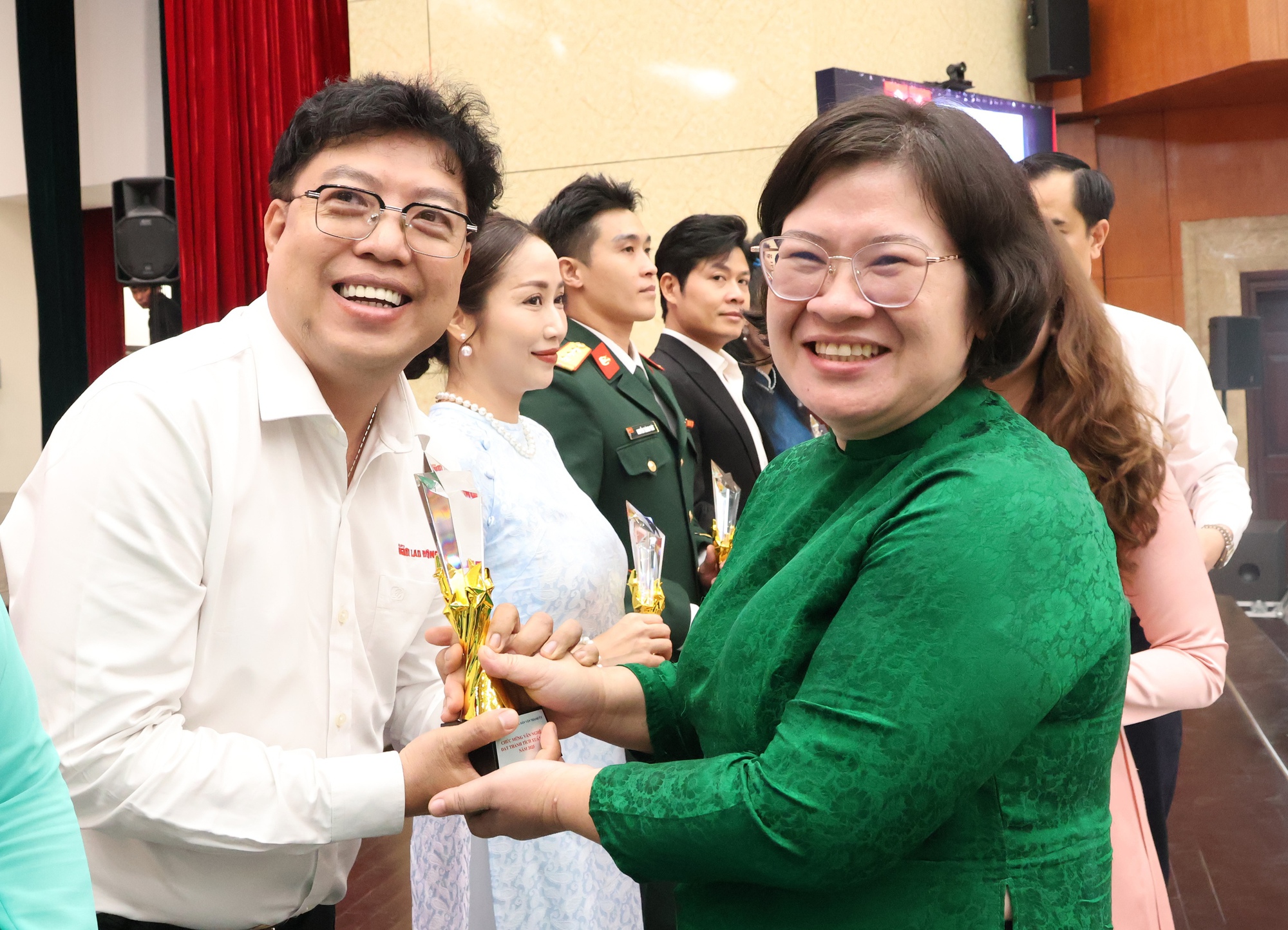 Lãnh đạo Thành ủy TPHCM thông tin tiến độ Nhà hát Giao hưởng, trung tâm biểu diễn Thủ Thiêm - Ảnh 5