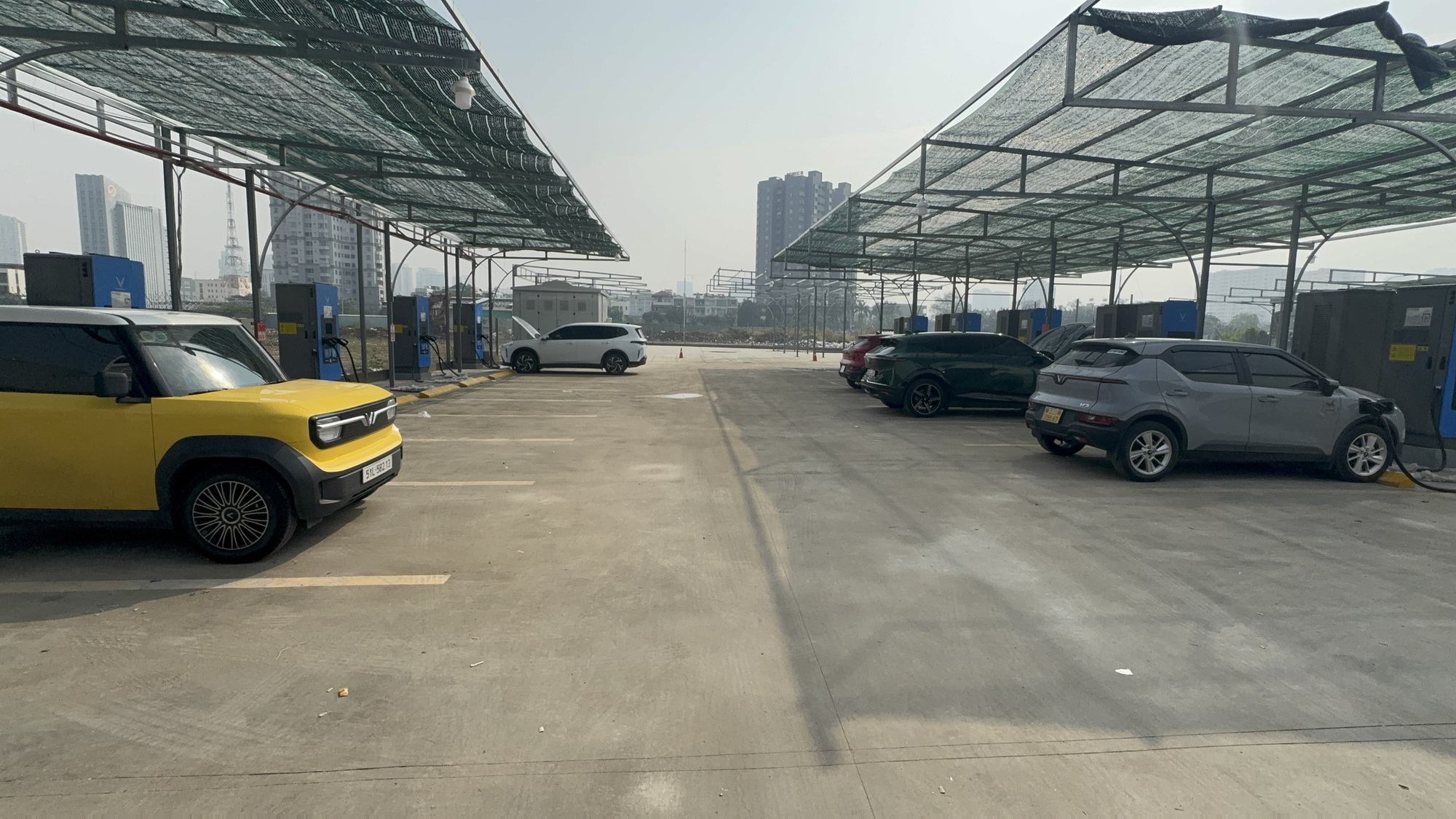 Nhu cầu lắp trạm sạc, tủ đổi pin xe điện tăng cao - Ảnh 5