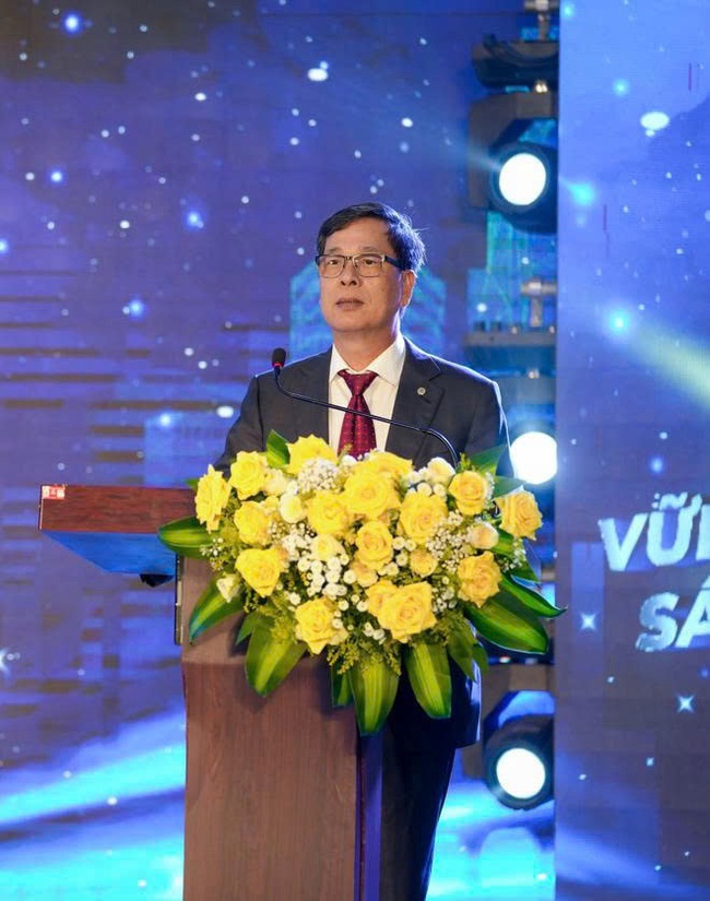 Tổng thầu đường sắt cao tốc, hạ tầng của Vingroup tuyển dụng 25.000 nhân sự cho loạt công trình thế kỷ - Ảnh 1