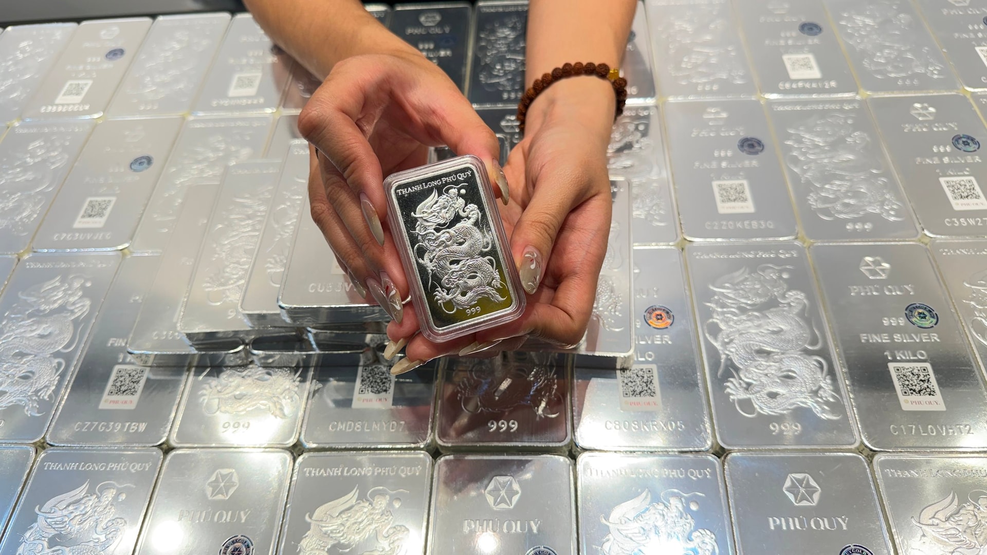 Giá bạc sáng nay ngày 26/3 - Ảnh 1