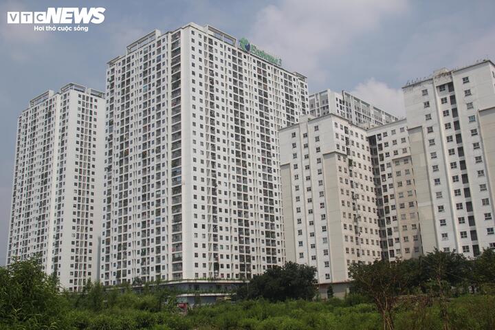 Thị trường nhà ở xã hội bớt nhiễu loạn sau thời gian 'cò' tự tung tự tác - Ảnh 1