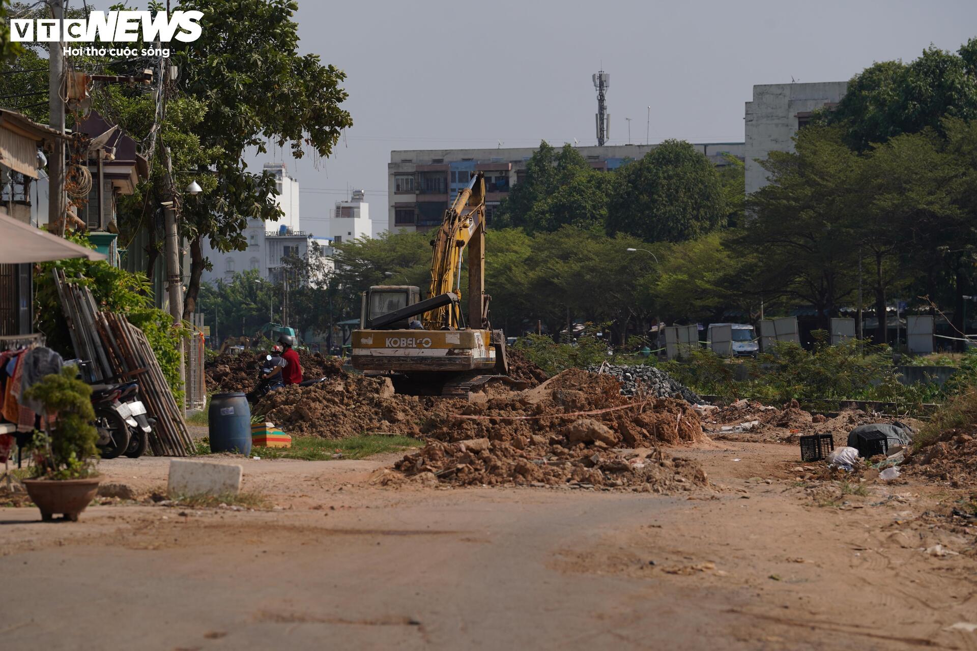 Dự án kênh 9.000 tỷ chậm tiến độ, thi công cầm chừng kéo dài - Ảnh 6