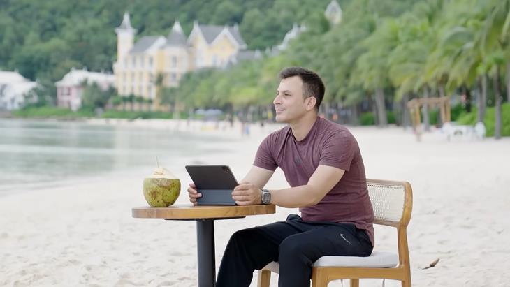 Khách ngoại ùn ùn đổ về Phú Quốc trước APEC: Cơ hội cho giới đầu tư - Ảnh 2