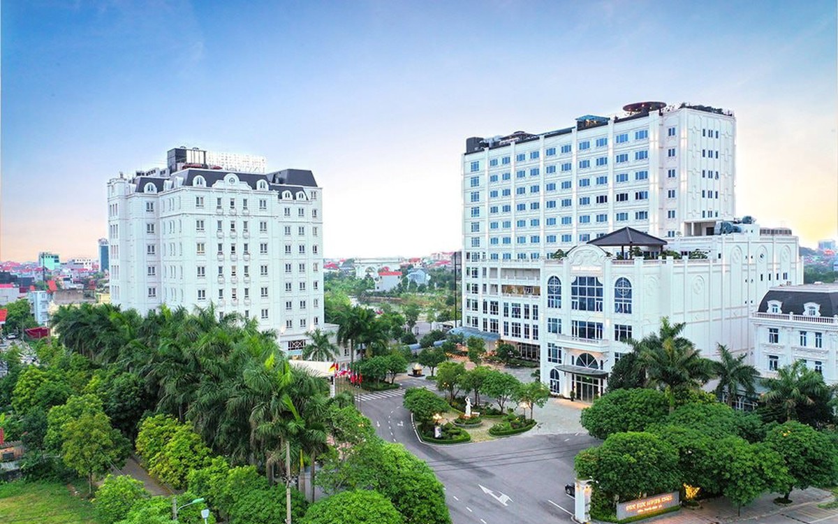 Lần đầu họp cổ đông tại Ninh Bình, EVN Finance chọn đúng địa điểm ưa thích của LPBank để công bố mục tiêu lợi nhuận cao nhất lịch sử