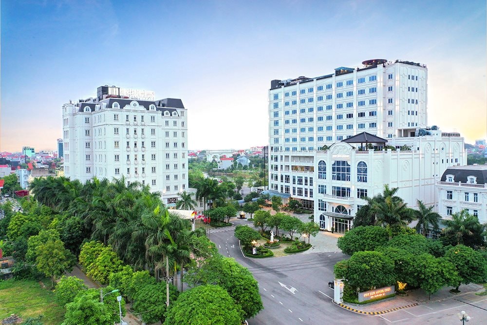 Lần đầu họp cổ đông tại Ninh Bình, EVN Finance chọn đúng địa điểm ưa thích của LPBank để công bố mục tiêu lợi nhuận cao nhất lịch sử - Ảnh 1