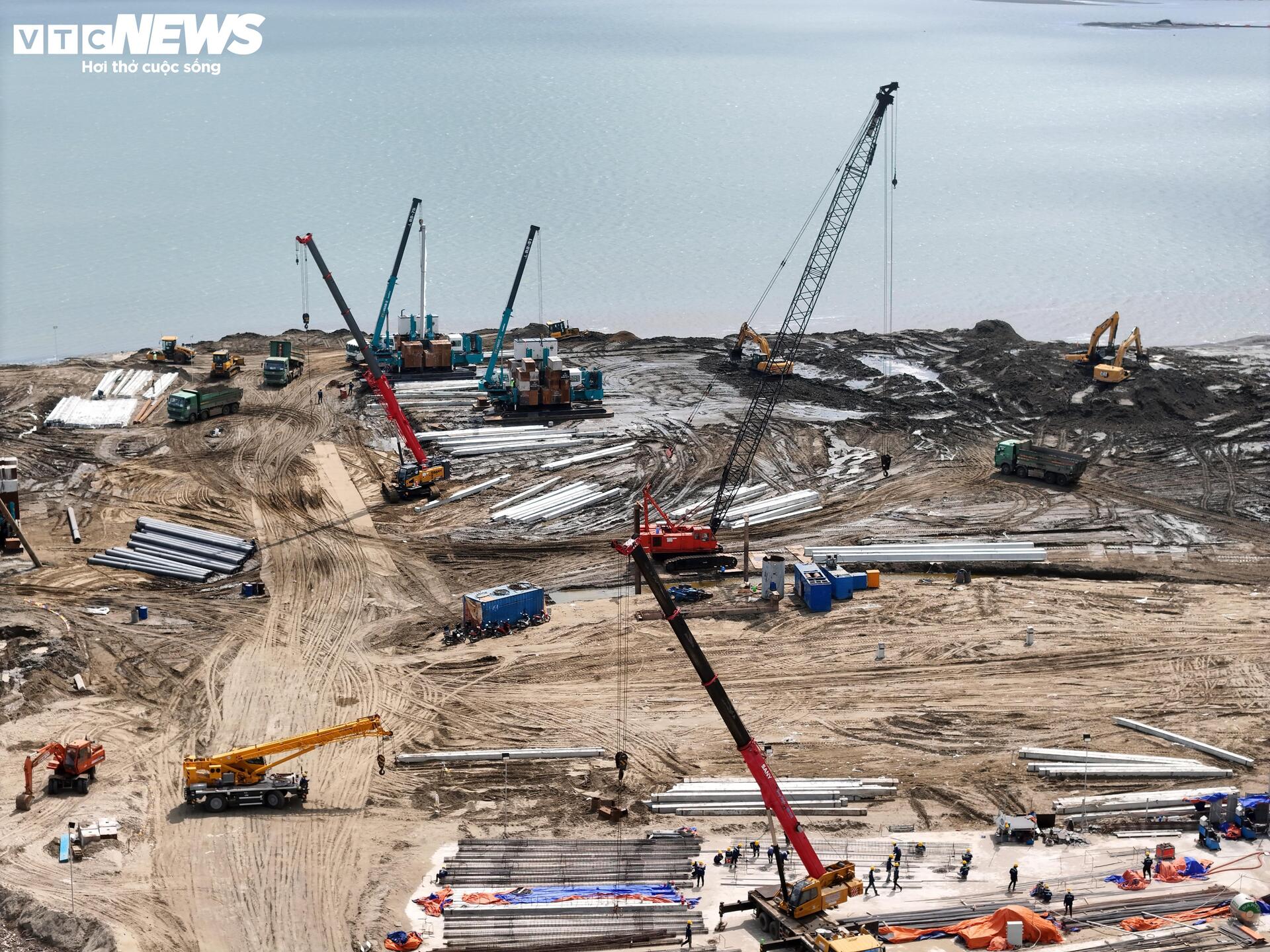 Cận cảnh khu đô thị lấn biển Cần Giờ sau gần một năm thi công - Ảnh 10